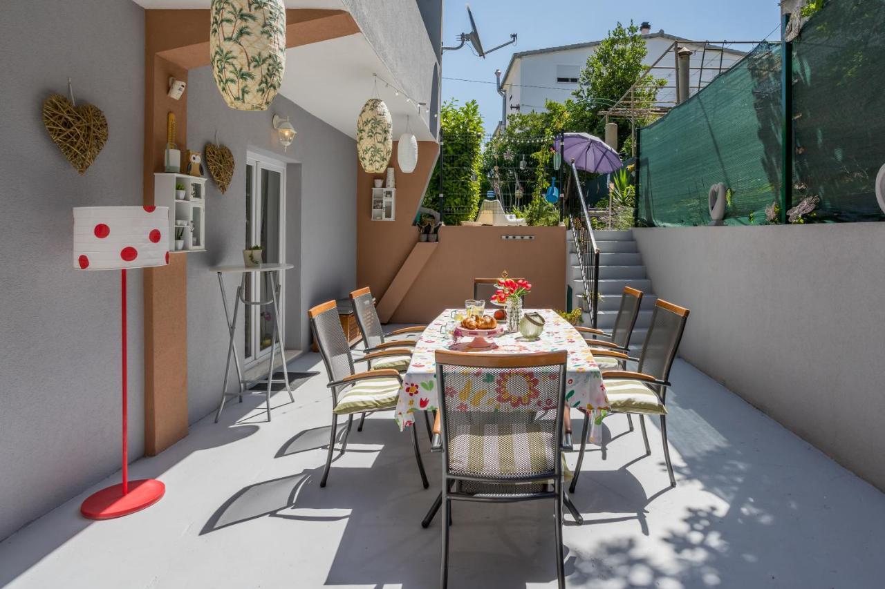 Apartment Dalmatian 230m2 With Pool And Garden Near The Old Town For Families Split